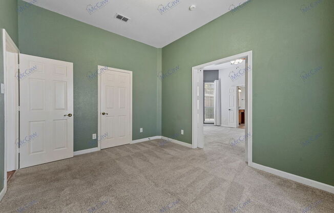 3 beds, 2 baths, 1,818 sqft, $2,395