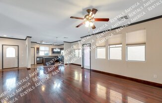 3745 E KERRY LN
