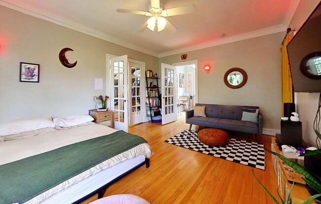 4608-12 Hermitage