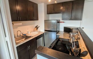 1 bed, 1 bath, $2,225, Unit # 2201