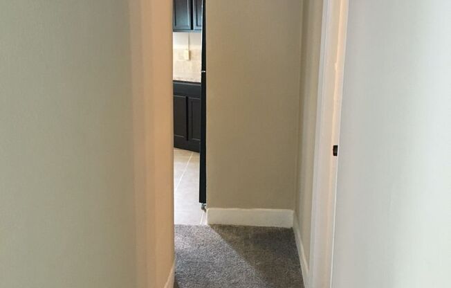 1 bed, 1 bath, 650 sqft, $650, Unit Unit A