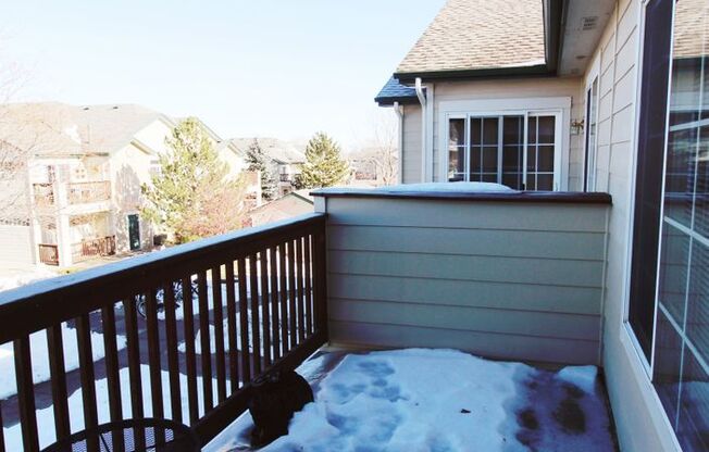 3 beds, 2 baths, $2,100, Unit # 4G