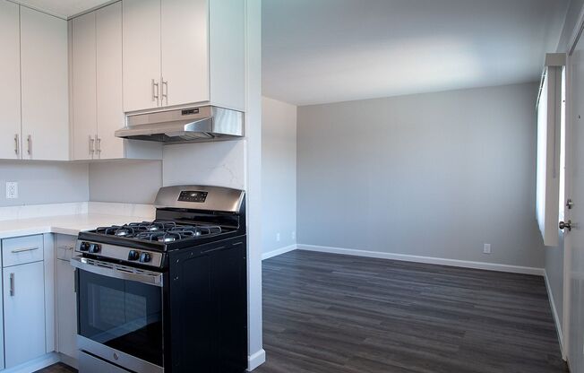 1 bed, 1 bath, 453 sqft, $1,925, Unit 020