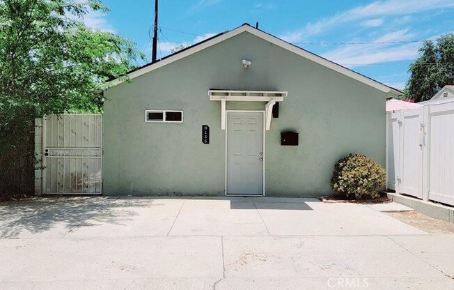 8135 LOMA VERDE AVE
