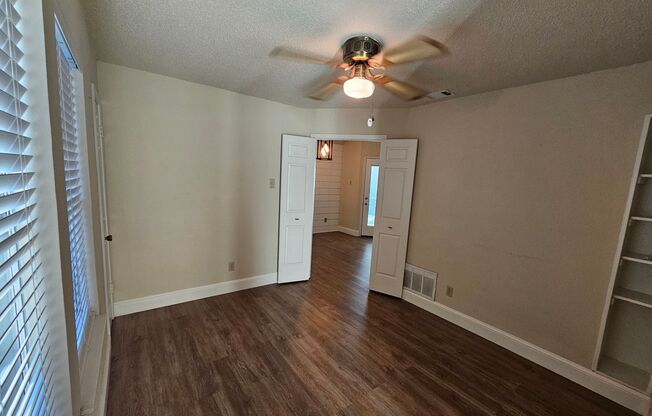 2 beds, 2 baths, $2,195