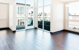 1 bed, 1 bath, $3,600, Unit Unit 208