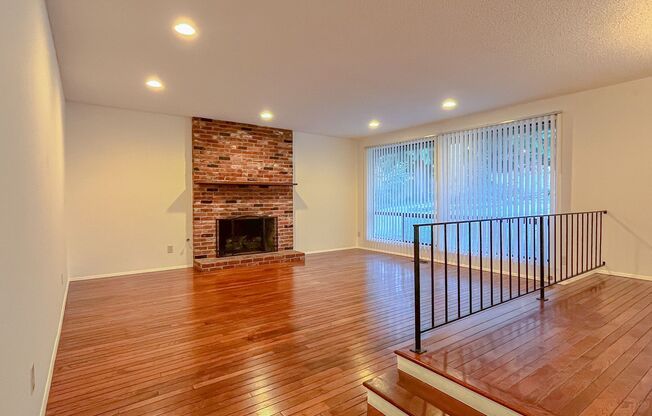 Charming 3bd/2bth Rambler in Tam o'Shanter in Redmond $3,795/mo