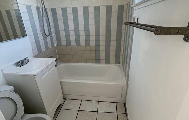 142 - Green Villa South