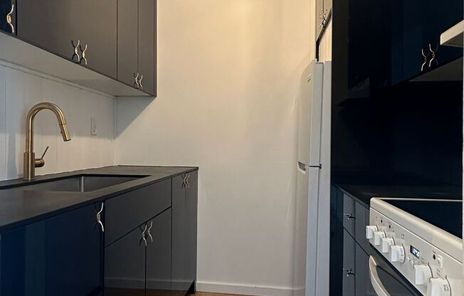 1 bed, 1 bath, 600 sqft, $1,575