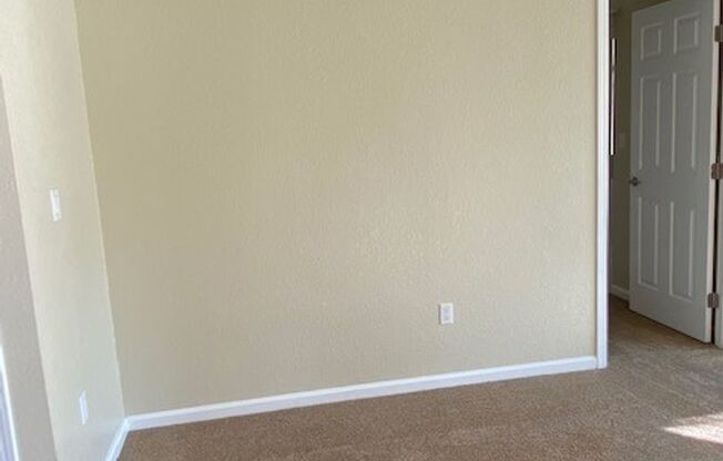 2 beds, 2 baths, 900 sqft, $2,025, Unit 122