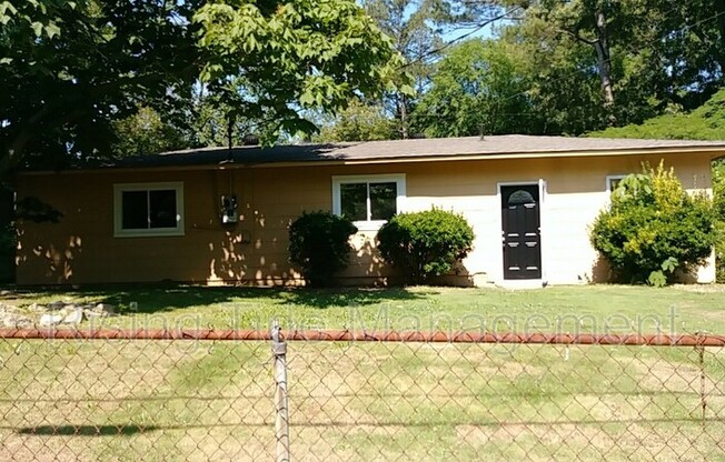 224 TUCKER AVE