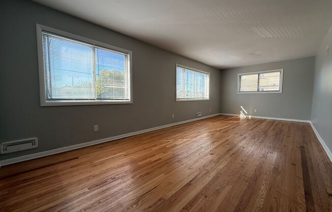 3885 Humboldt