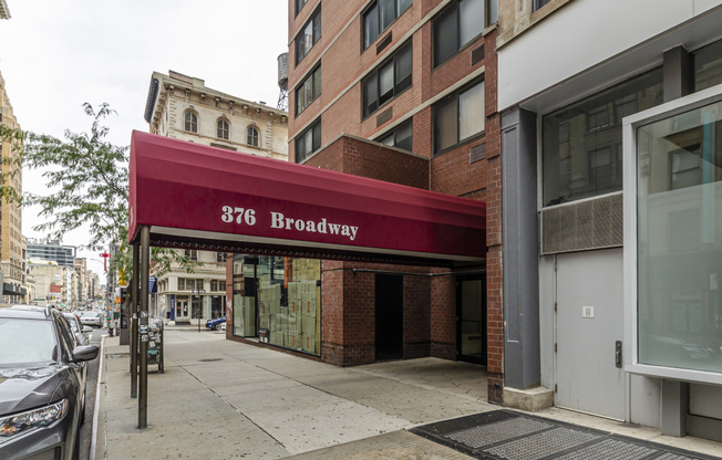 1 bed, 1 bath, $4,200, Unit 3G