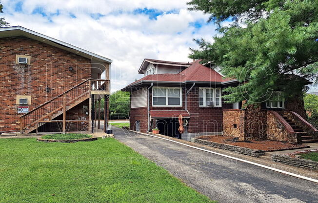 4704 Southern Parkway