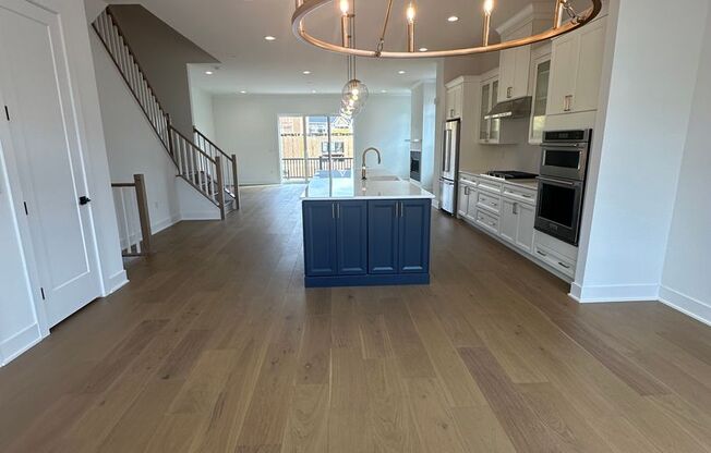 17 WALLER DR