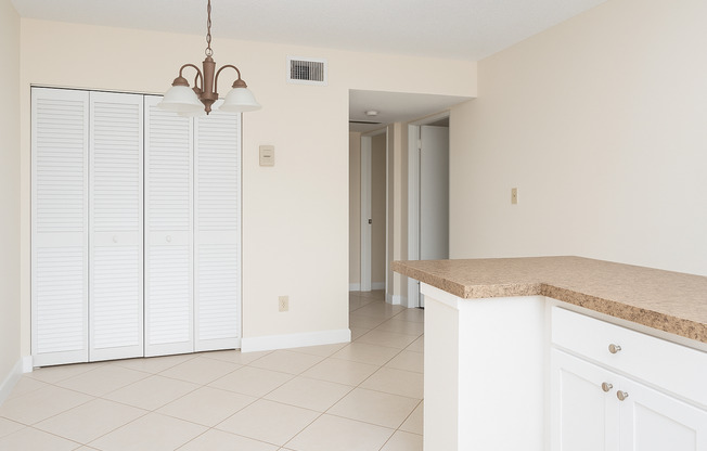 2Bed/2Bath Condo in Prime Location