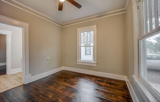 Freshly Updated 2 Bedroom House