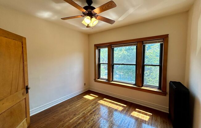 2540 N. Racine