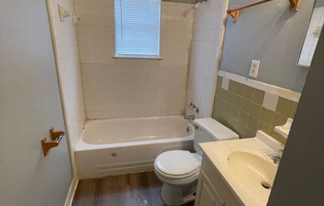 2 beds, 1 bath, $850