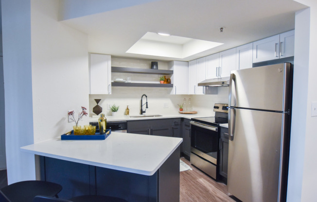 Ask About Our Brand New Renovated Apartments!