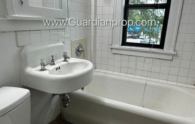 6 E 25 ST