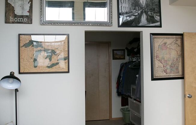 1 bed, 1 bath, 860 sqft, $1,785, Unit 403