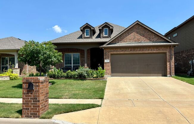 Keller ISD, 3 Bed in Rolling Meadows