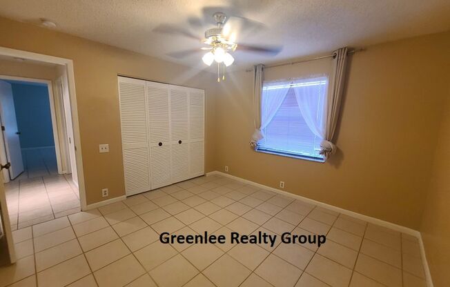 3 beds, 2 baths, $2,300