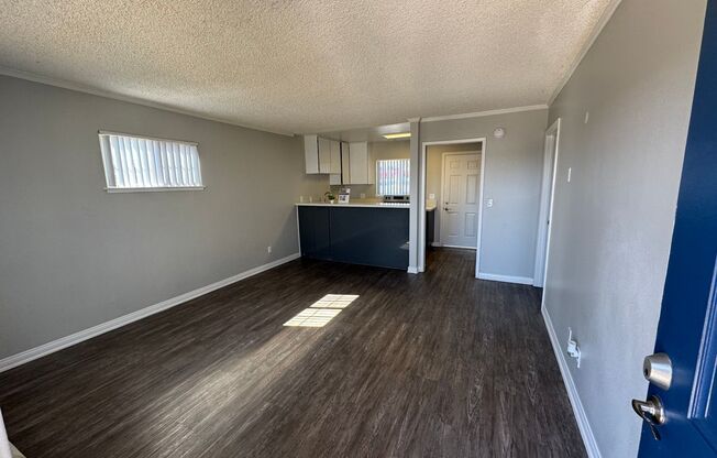 1 bed, 1 bath, 633 sqft, $2,425, Unit 811X1