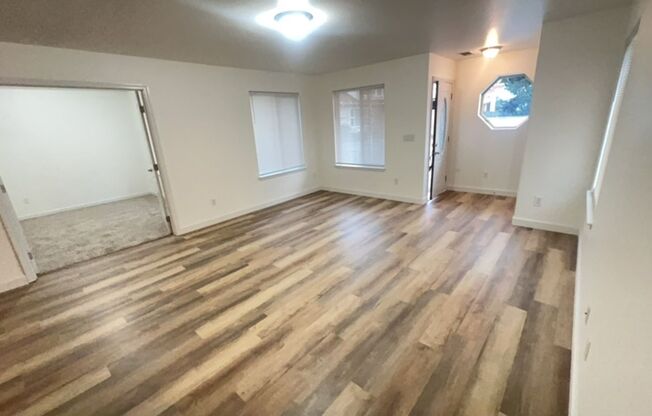 2 Bedroom 2 Bath single Apartment