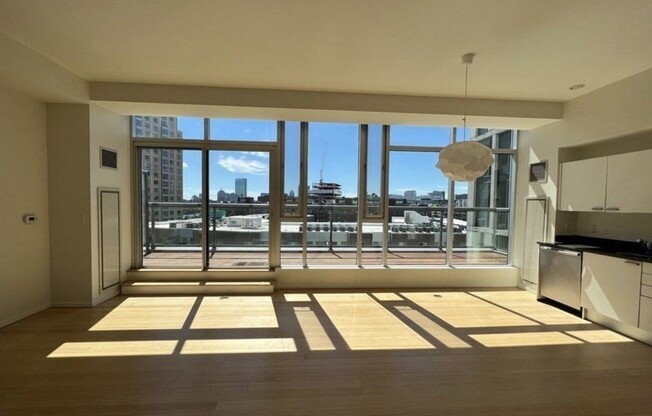 2 Earhart St