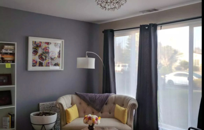 1 bed, 1 bath, $1,750, Unit Master Bedroom