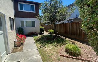 3158 Moorpark Ave