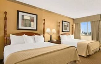 Siegel Suites - Shreveport