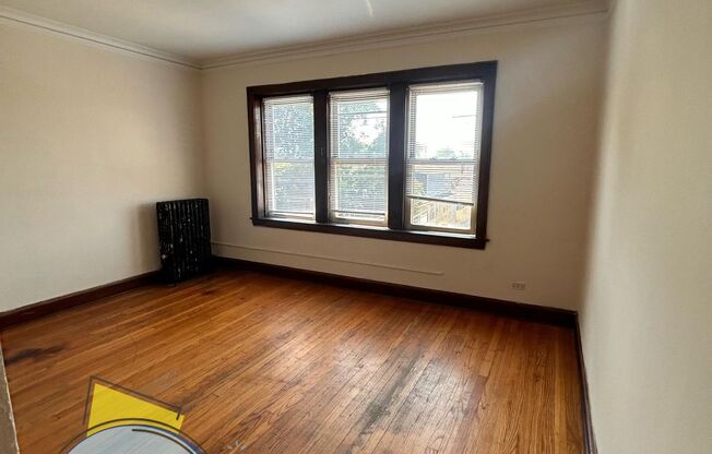 Belmont Cragin Apts Available!