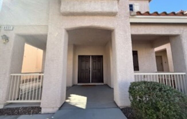 3 beds, 2.5 baths, $2,195