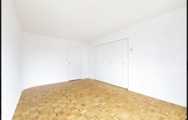 2 beds, 2 baths, 1,300 sqft, $7,695, Unit 3D