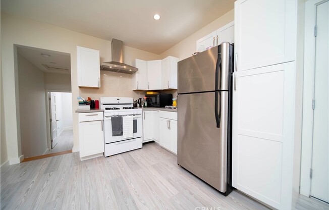 1 bed, 1 bath, 465 sqft, $1,850