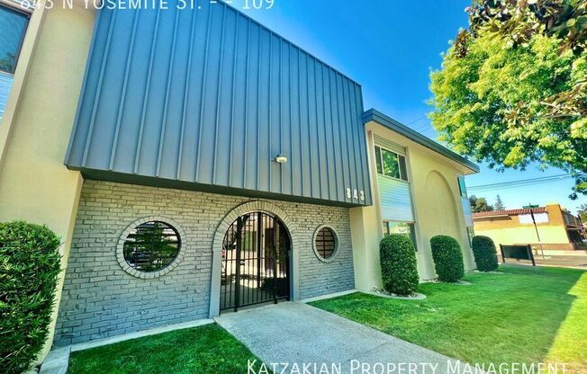843 N Yosemite St.