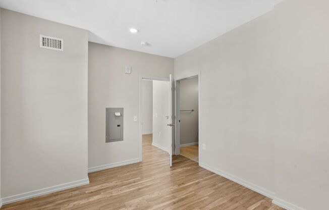 1 bed, 1 bath, 614 sqft, $2,110, Unit 337