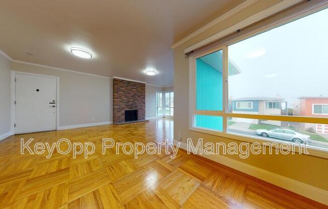 31 CRESTLINE AVE