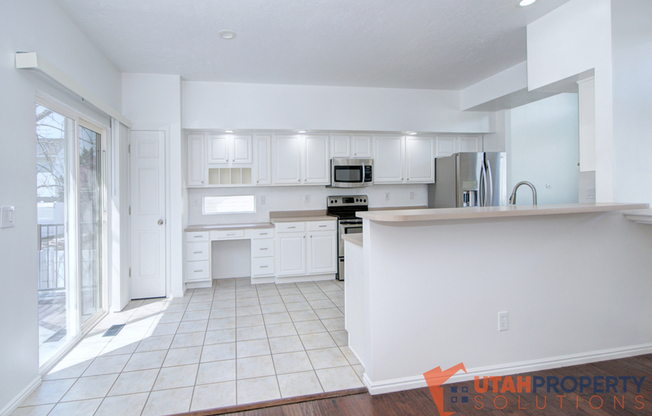 486 E ELIZABETH DAY CV