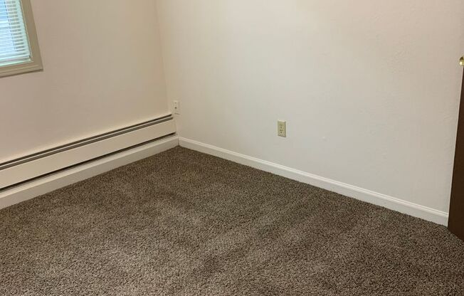 1 bed, 1 bath, 500 sqft, $1,095, Unit Exclusive Right to Lease - 1336 W 23rd Ave # 211