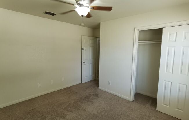 3 beds, 2 baths, 1,223 sqft, $1,495, Unit 1015