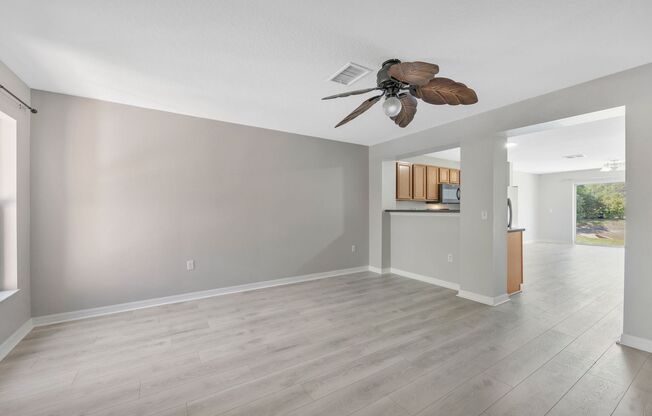 Stylish 2BR Townhome Rental with Pond View in Prime Riverview Location