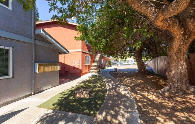 3 bed 2 bath in the heart of San Diego