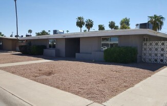 3208 N. 67th Place