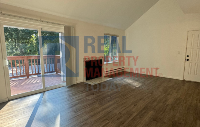 1 bed, 1 bath, 810 sqft, $1,750