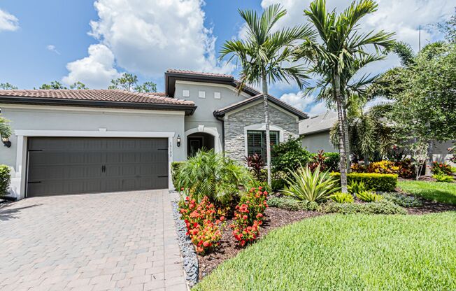 Stylish Seasonal Retreat in WildBlue – Luxury Living in a Premier Gated Community!