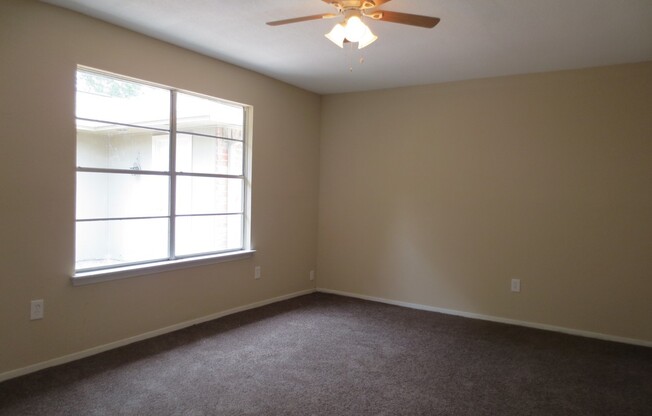 3 beds, 2 baths, $1,550